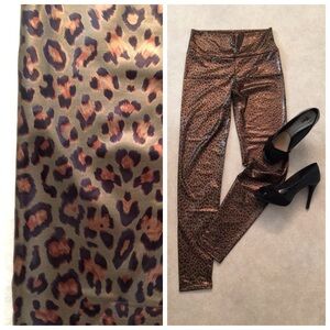 BOUTIQUE Fabulous Leggings w/Sheen Cheetah Print Bronze S/M